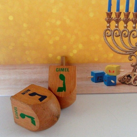 Vintage natural wood dreidels - set of 2 - large size 2 1/2" - Hanukkah games - Picture 1 of 6